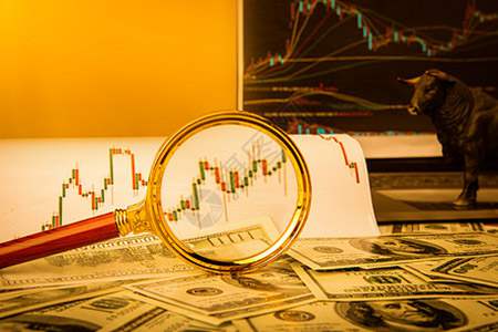 原油价格持续走低，看空趋势明显！